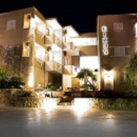 Rizos Bay Sarakiniko Hotel Sarakiniko  Eksteriør billede