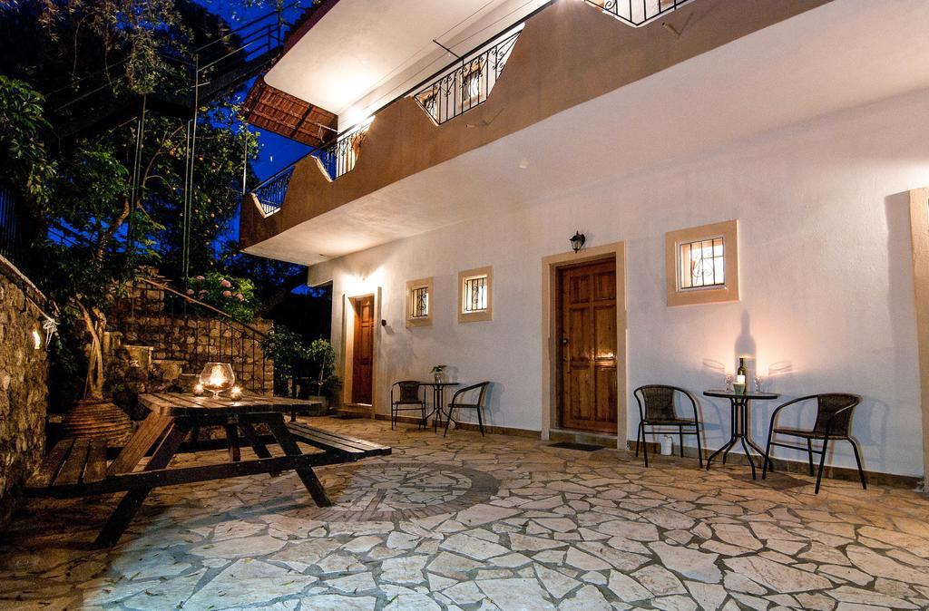 Rizos Bay Sarakiniko Hotel Sarakiniko  Eksteriør billede